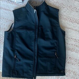 Brand new, never worn Men’s vest. Great for layering.